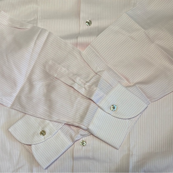 Uncommon Man Pink Pinstripe Dress Shirt NWOT Neck 17”/Arm 35” - Picture 3 of 6
